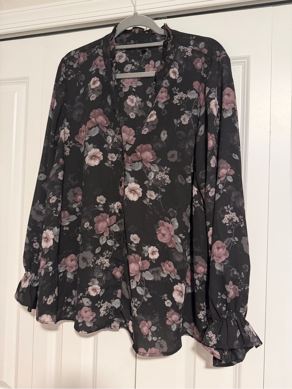 torrid Black Floral V-Neck Long Sleeve Blouse